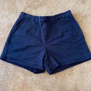 Navy blue highwasted Madewell shorts. Size 4